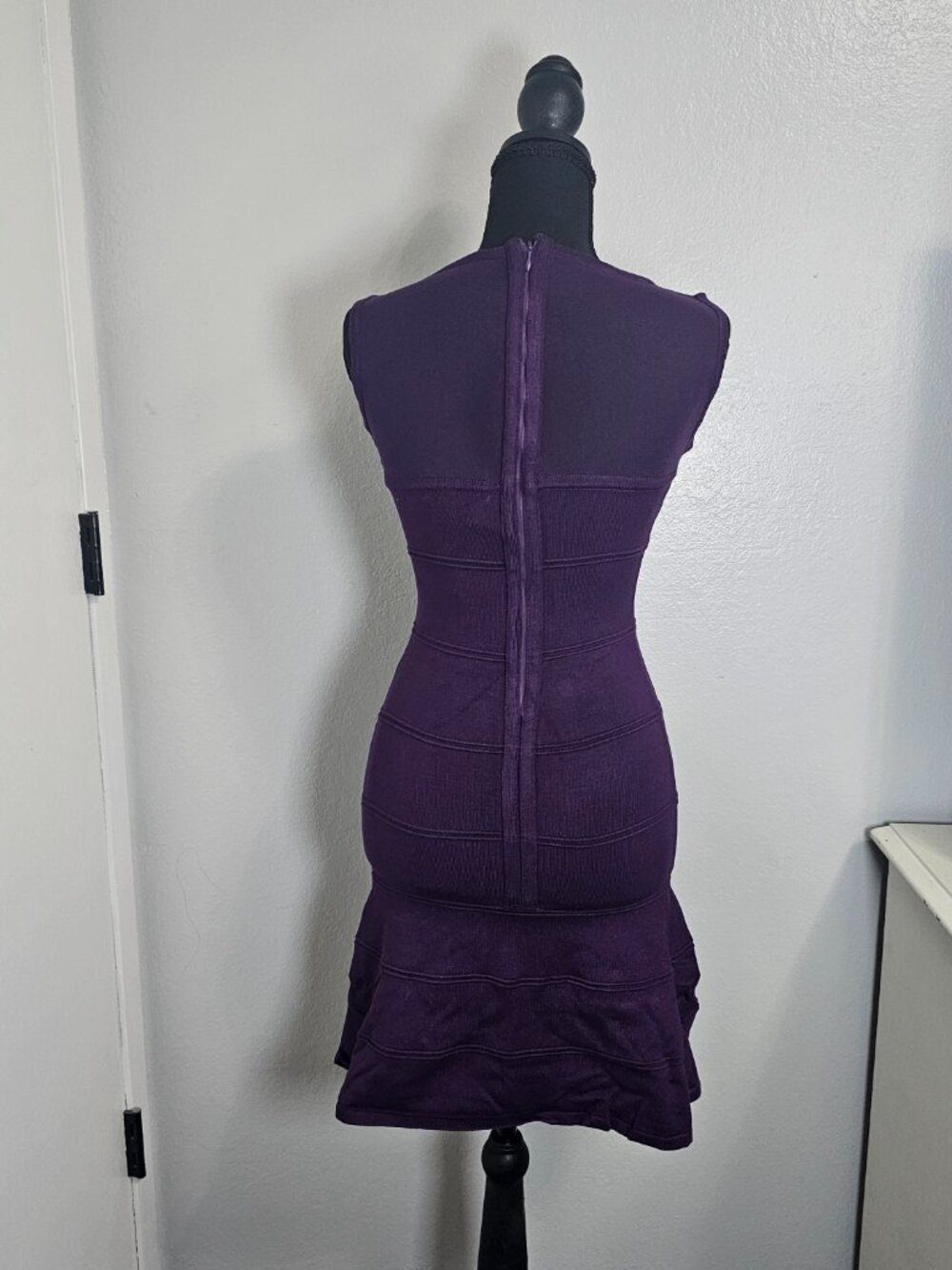 NEW Forever21 Purple Bodycon Dress Mesh Sheer Neck Sleeveless Trumpet Hem Size M - Picture 3 of 6
